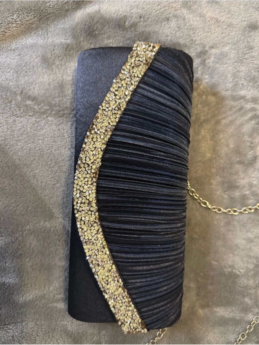 Formal Clutch Style Evening Handbag in Navy Blue, with Detachable Chain - Picture 5 of 8